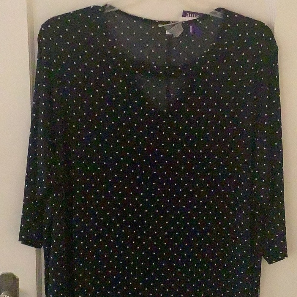 Black top with 3/4 sleeves